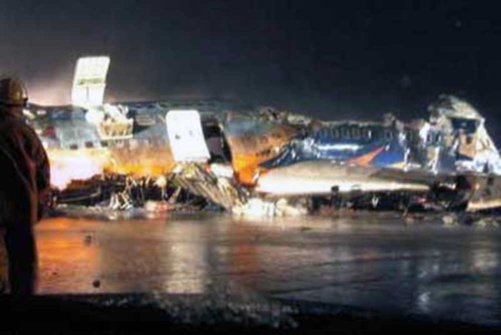 Авиакатастрофа 2000. Боинг 747 краш. Катастрофа Боинг 747 в Тайбэе. Катастрофа Boeing 747 в Тайбэе.
