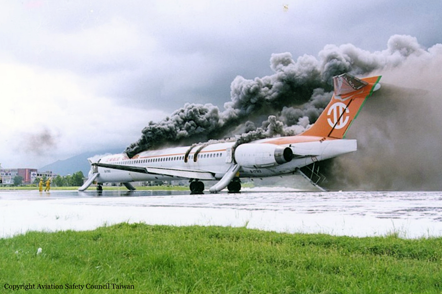 Jiafei Airlines Flight 102, The badussy war Wiki