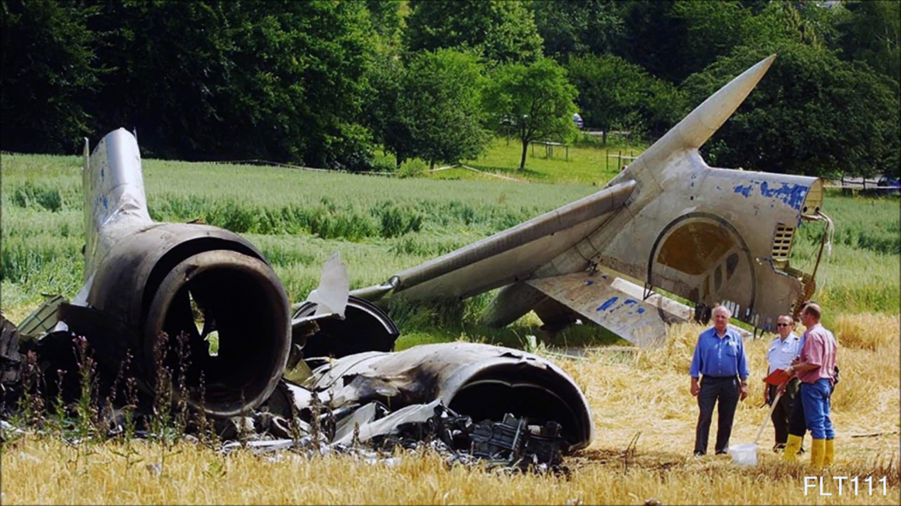 Две авиакатастрофы. 2002 Катастрофа самолета над Боденским озером. Ту 154 над Боденским озером. Катастрофа ту-154 над Боденским озером. Катастрофа ту 154 Боденским озером.