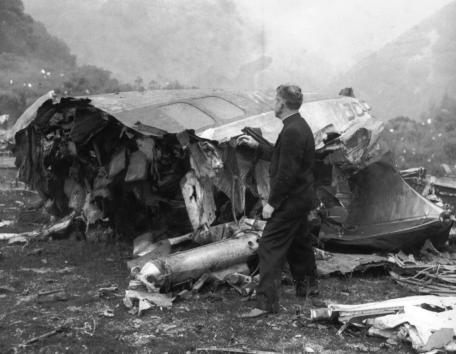 Crash of a Douglas DC-6B near Union City: 50 killed | Bureau of ...