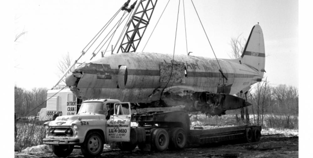 Crash of a Curtiss C-46F-1-CU Commando in Detroit | Bureau of