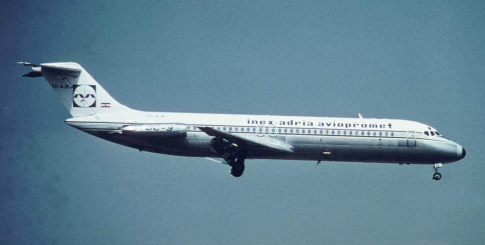 Crash of a Douglas DC-9-32 in Vrbovec: 113 killed | Bureau of Aircraft ...