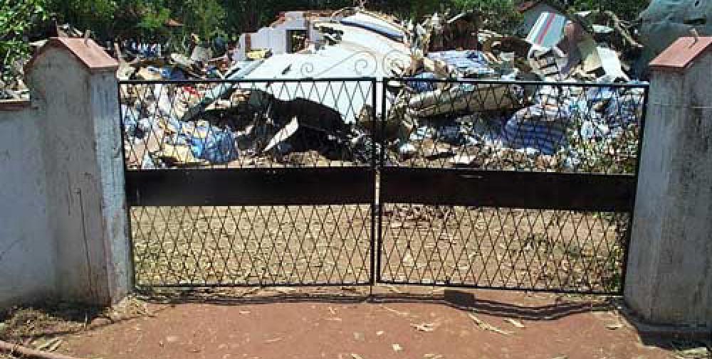Crash of an Antonov AN-12BP in Colombo: 9 killed | Bureau of ...
